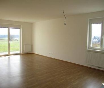 Großzügig angelegte 3-Zimmerwohnung mit Balkon - Photo 2