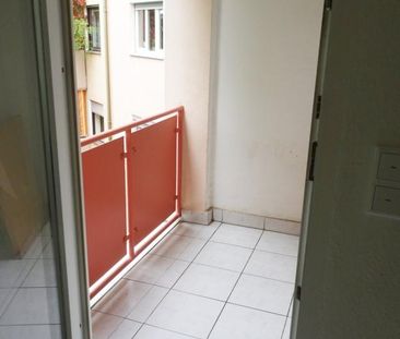 WG-Zimmer unmöbliert: zentral und ruhig, Badewanne, Balkon, EBK - Photo 1
