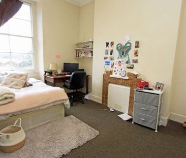 Student Properties to Let - Photo 1