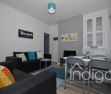1 bedroom in a house share to rent - Photo 2