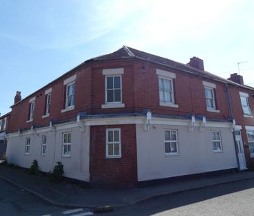 1 bedroom ground floor flat to rent - Photo 6