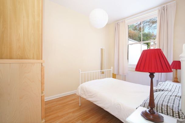 One Double Bedroom Ground Floor Flat to Let in Finsbury Park, London - Photo 1