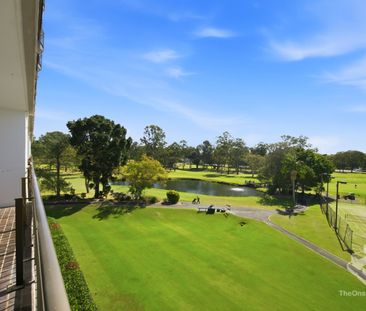 1 Bedroom Apartment with Golf Course & Skyline Views - Photo 6