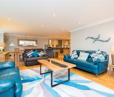 3 bedroom apartment to rent - Photo 4