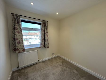 Kendale Road, Bridgwater, Somerset, TA6 - Photo 2