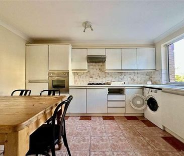 Alexandra Lodge, Parsonage Road, Bournemouth, Dorset, BH1 - Photo 2