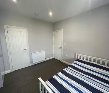 1 bedroom house of multiple occupation to rent - Photo 3