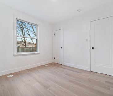 For Lease - 590 Athol Street Unit# Upper, Oshawa, Ontario - Photo 6