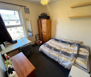 Ash Road, Headingley, LS6 3HD, Leeds - Photo 1