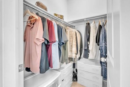 For Lease - 18 John Greene Lane, Richmond Hill, Ontario - Photo 4