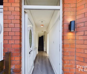 121 Henderson Avenue, Belfast , BT15 5FP - Photo 5