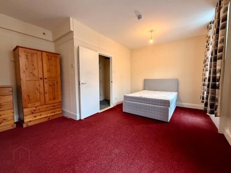 2, 4, Dunluce Avenue, Belfast, BT9 7AY - Photo 2