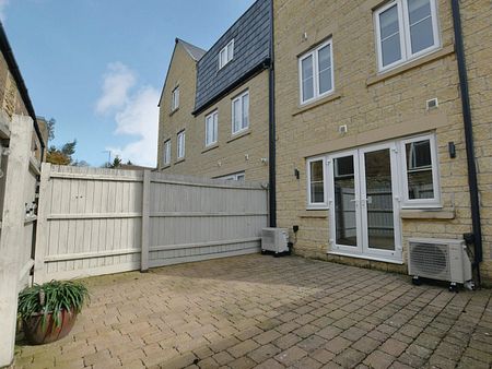 Woodbridge Mews, Stamford, PE9 - Photo 3