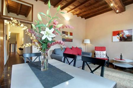 Via Panzani, Florence, Tuscany 50123 - Photo 2