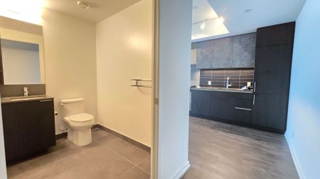 For Lease - 1000 Portage Parkway Unit# 4202, Vaughan, Ontario - Photo 4