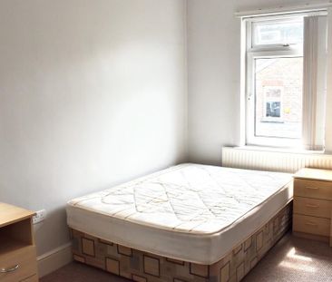 6 bedroom terraced house to rent - Photo 6