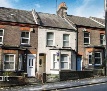 3 bedroom terraced house to rent - Photo 4