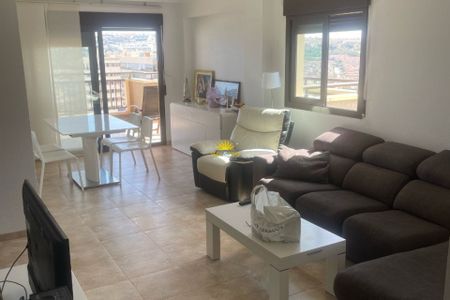 APARTMENT FOR RENT IN LOS ARENALES DEL SOL - Photo 2