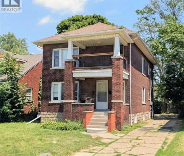 322 PARTINGTON Unit# UPPER — 3 Bedroom - Photo 1