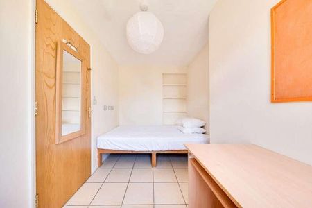 Crossways, Canterbury, CT2 - Photo 5