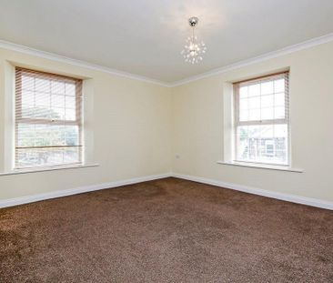 3 bedroom apartment to rent - Photo 5