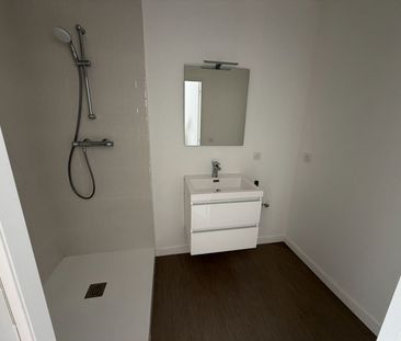 Location Appartement 3 pièces 54m² - Photo 2