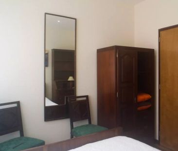 Bright room in 3-bedroom apartment in Cedofeita - Photo 5