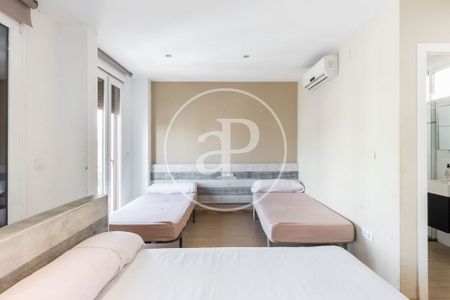 5 bedroom luxury penthouse for rent in Valencia, Spain - Photo 5