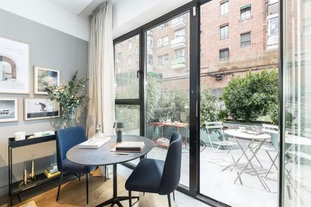 Calle de Colomer, Madrid, Community of Madrid 28028 - Foto 3