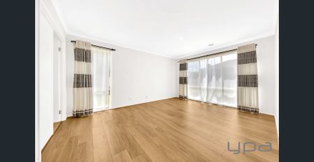 Affordable Family Living in Roxburgh Park - Photo 4