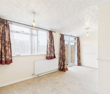 3 bedroom terraced house to rent - Photo 4