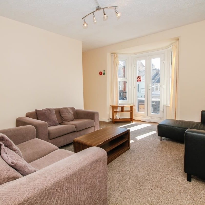 Cowley Road, Oxford - Photo 1