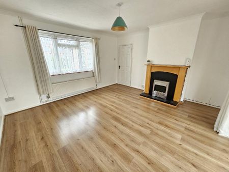 2 bedroom bungalow to rent - Photo 2