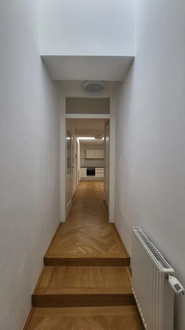 Cityapartment: "First class on the last floor" - Sonnige Ausrichtung und Topausstattung - Photo 4