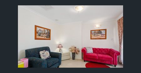 11 Roma Vista, Ellenbrook WA 6069 Spacious Family Home in a Quiet and Convenient Location - Photo 2