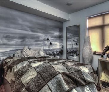 66 Newsome Road, Huddersfield, HD4 - Photo 4