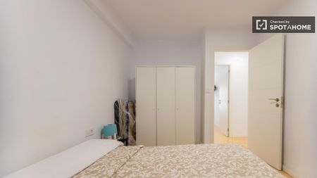 valencia, Valencian Community 46024 - Photo 2