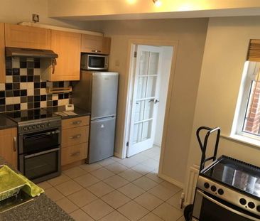 63 Clovelly Street, Belfast, BT12 7EZ - Photo 3