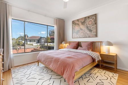 122 Mclaughlin Street, Ardeer VIC 3022 - Photo 2