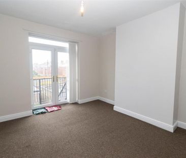 2 bedroom maisonette to rent - Photo 1