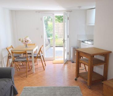 1 bedroom semi-detached house to rent - Photo 2