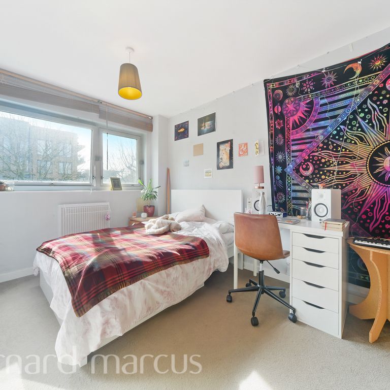 East Hill - Photo 1