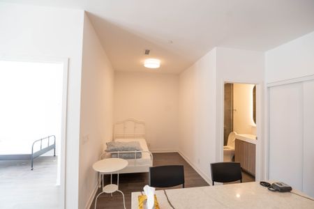 For Lease - 15 Holmes Avenue Unit# 315, Toronto, Ontario - Photo 4