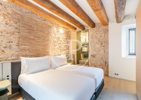 Apartment for Rent in El Gòtic