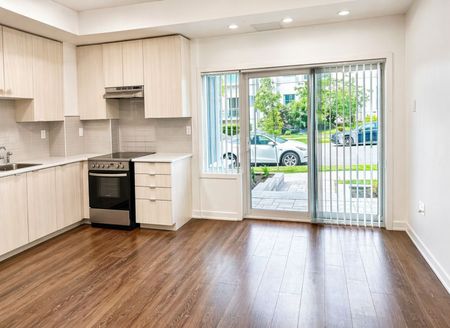 For Lease - 20 Orchid Place Unit# 105, Toronto, Ontario - Photo 2