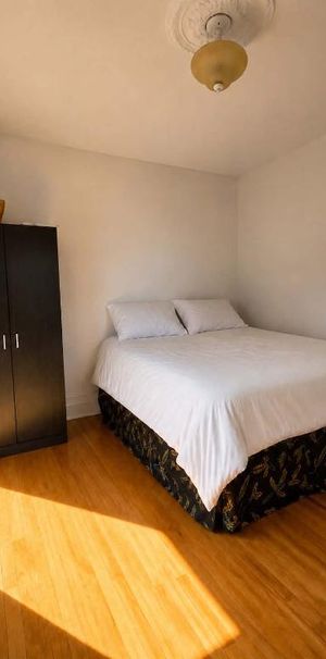 5½ dans Ville-Marie (Frontenac) - Photo 1