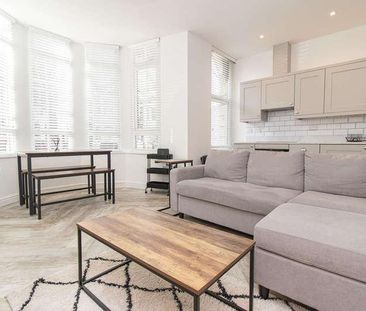 Connaught Road, Roath, Cardiff, CF24 - Photo 4