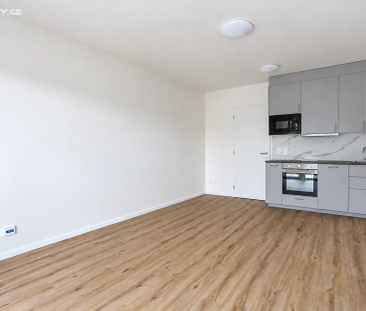 Pronájem bytu 1+kk 30 m² - Photo 3