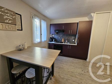 Appartement T2 à louer 2 pièces - 42 m2 CHATEAUROUX - 36 - Photo 2