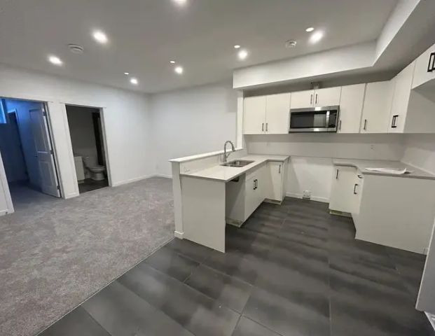 2 Bedroom / 2 Bathroom Legal Basement Suite | Calgary - Photo 1